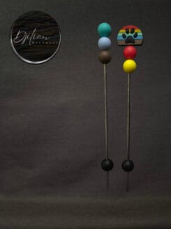 Ami-sticks met regenboog hondenpoot, hulpmiddel voor het bij elkaar houden van amigurumi-onderdelen