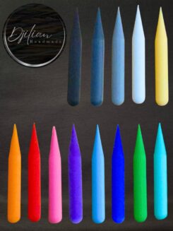 Haakhulpje in verschillende kleuren voor het vullen en afwerken van haakwerk