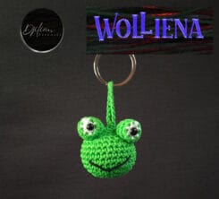 Kira Kikker sleutelhanger gehaakt